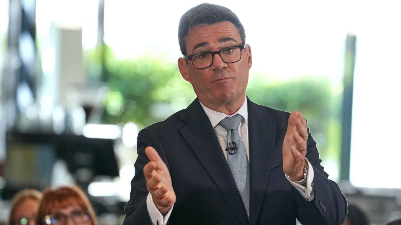 英国首相伯纳姆要求因凡蒂诺辞职,反对世界杯出售股权计划
